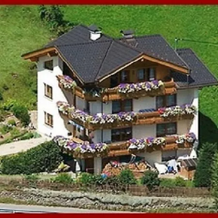 아파트 Im Haus Sporer